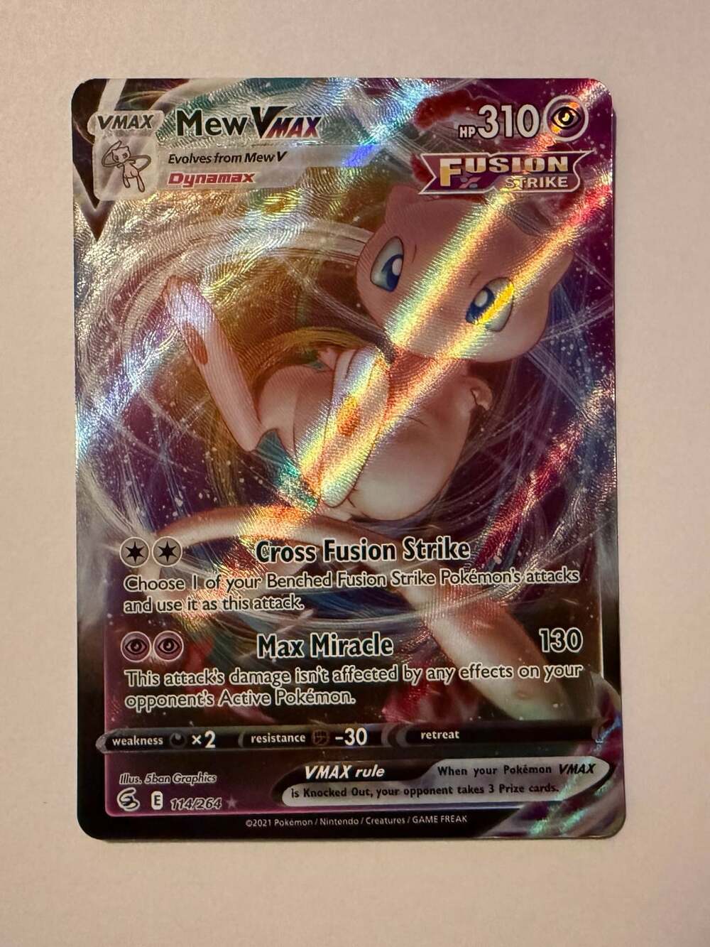 Pokemon Mew VMAX 114/264 Fusion Strike Ultra Rare Holo Card